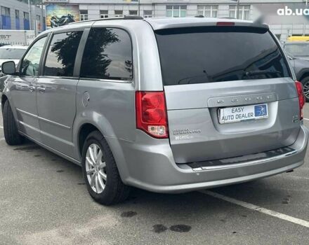 Додж Гранд Караван 2017 в Киеве на Automoto.ua Додж Гранд Караван, объемом двигателя 3.6 л и пробегом 167 тыс. км за 11990 $, фото 5 на Automoto.ua