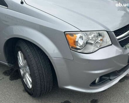 Додж Гранд Караван 2017 в Киеве на Automoto.ua Додж Гранд Караван, объемом двигателя 3.6 л и пробегом 167 тыс. км за 11990 $, фото 8 на Automoto.ua