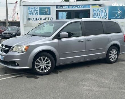 Додж Гранд Караван 2017 в Киеве на Automoto.ua Додж Гранд Караван, объемом двигателя 3.6 л и пробегом 167 тыс. км за 11990 $, фото 7 на Automoto.ua