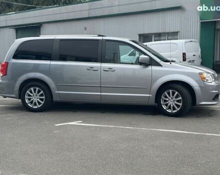 Додж Гранд Караван 2017 в Киеве на Automoto.ua Додж Гранд Караван, объемом двигателя 3.6 л и пробегом 167 тыс. км за 11990 $, фото 3 на Automoto.ua