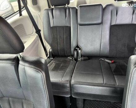 Додж Гранд Караван, об'ємом двигуна 3.6 л та пробігом 169 тис. км за 13490 $, фото 28 на Automoto.ua