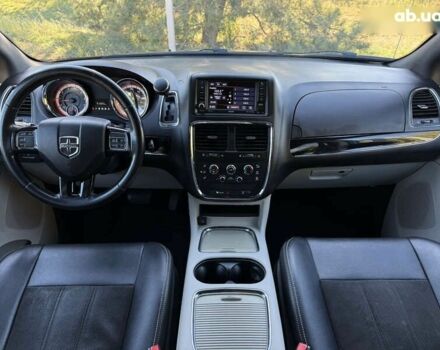 Додж Гранд Караван, об'ємом двигуна 0 л та пробігом 147 тис. км за 15950 $, фото 16 на Automoto.ua