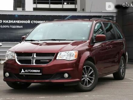 Додж Гранд Караван, объемом двигателя 3.6 л и пробегом 173 тыс. км за 11000 $, фото 1 на Automoto.ua