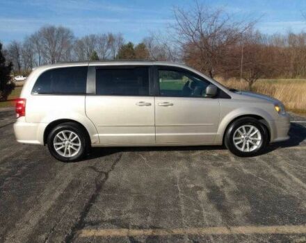 Сірий Додж Гранд Караван, об'ємом двигуна 3.6 л та пробігом 143 тис. км за 5800 $, фото 2 на Automoto.ua