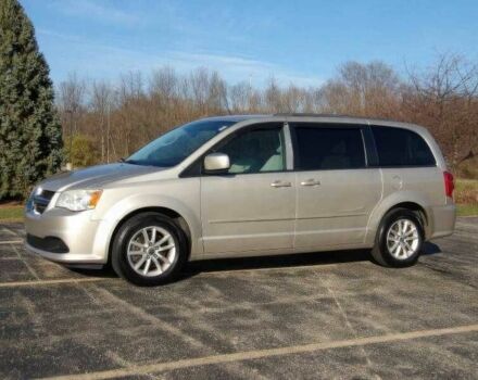 Сірий Додж Гранд Караван, об'ємом двигуна 3.6 л та пробігом 143 тис. км за 5800 $, фото 1 на Automoto.ua