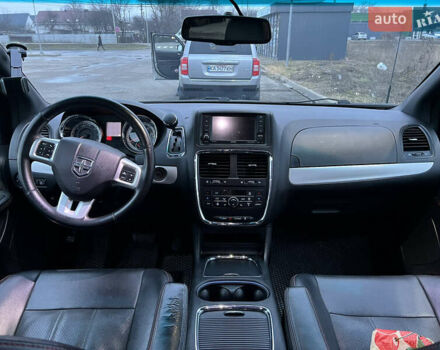 Серый Додж Гранд Караван, объемом двигателя 3.61 л и пробегом 196 тыс. км за 15800 $, фото 11 на Automoto.ua