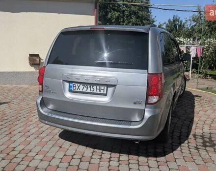 Сірий Додж Гранд Караван, об'ємом двигуна 3.61 л та пробігом 241 тис. км за 10700 $, фото 31 на Automoto.ua