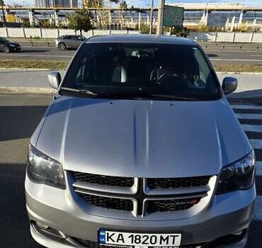 Серый Додж Гранд Караван, объемом двигателя 3.6 л и пробегом 163 тыс. км за 14900 $, фото 8 на Automoto.ua