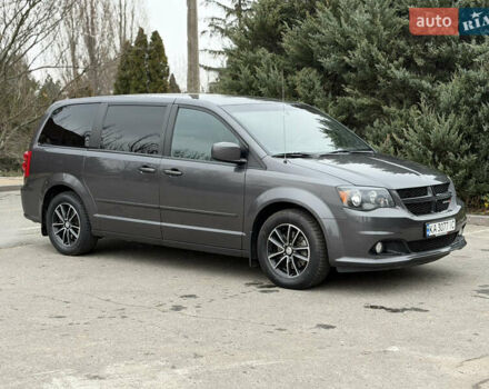 Серый Додж Гранд Караван, объемом двигателя 3.61 л и пробегом 130 тыс. км за 14800 $, фото 16 на Automoto.ua