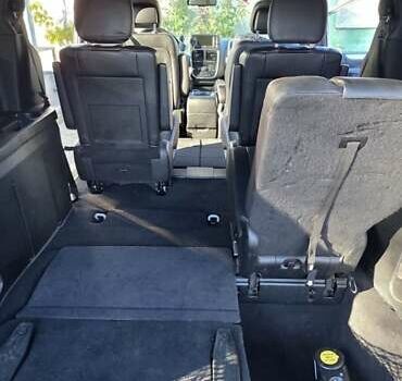 Серый Додж Гранд Караван, объемом двигателя 3.6 л и пробегом 163 тыс. км за 14900 $, фото 13 на Automoto.ua