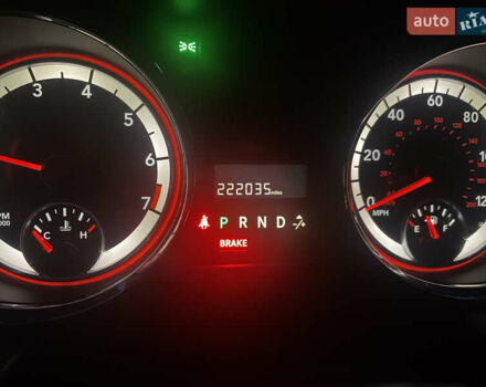 Серый Додж Гранд Караван, объемом двигателя 3.6 л и пробегом 345 тыс. км за 13300 $, фото 25 на Automoto.ua