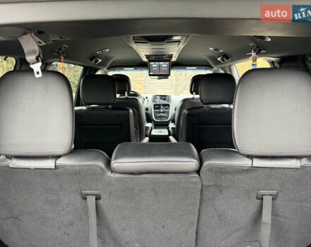 Серый Додж Гранд Караван, объемом двигателя 3.61 л и пробегом 130 тыс. км за 14800 $, фото 60 на Automoto.ua