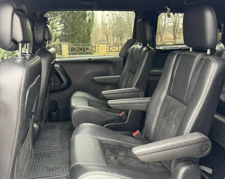 Серый Додж Гранд Караван, объемом двигателя 3.61 л и пробегом 130 тыс. км за 14800 $, фото 37 на Automoto.ua