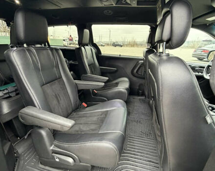 Серый Додж Гранд Караван, объемом двигателя 3.61 л и пробегом 130 тыс. км за 14800 $, фото 45 на Automoto.ua