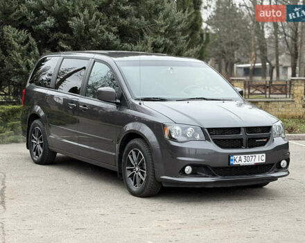 Серый Додж Гранд Караван, объемом двигателя 3.61 л и пробегом 130 тыс. км за 14800 $, фото 10 на Automoto.ua