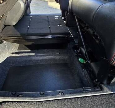 Серый Додж Гранд Караван, объемом двигателя 3.6 л и пробегом 163 тыс. км за 14900 $, фото 15 на Automoto.ua