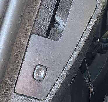 Серый Додж Гранд Караван, объемом двигателя 3.6 л и пробегом 163 тыс. км за 14900 $, фото 12 на Automoto.ua