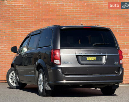 Серый Додж Гранд Караван, объемом двигателя 3.6 л и пробегом 147 тыс. км за 15950 $, фото 12 на Automoto.ua