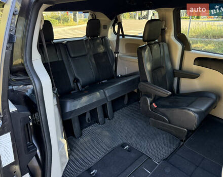 Серый Додж Гранд Караван, объемом двигателя 3.6 л и пробегом 147 тыс. км за 15950 $, фото 39 на Automoto.ua