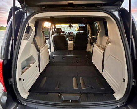 Серый Додж Гранд Караван, объемом двигателя 3.61 л и пробегом 137 тыс. км за 18400 $, фото 23 на Automoto.ua