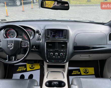 Серый Додж Гранд Караван, объемом двигателя 3.61 л и пробегом 140 тыс. км за 16500 $, фото 11 на Automoto.ua