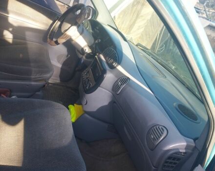 Синий Додж Гранд Караван, объемом двигателя 3.3 л и пробегом 300 тыс. км за 1555 $, фото 5 на Automoto.ua