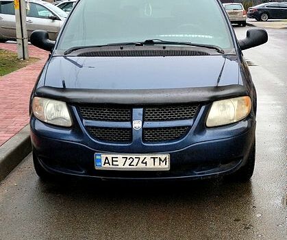 Синий Додж Гранд Караван, объемом двигателя 3.8 л и пробегом 0 тыс. км за 3300 $, фото 1 на Automoto.ua