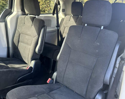 Додж Гранд Караван 2014 в Черновцах на Automoto.ua Синий Додж Гранд Караван, объемом двигателя 3.6 л и пробегом 366 тыс. км за 7900 $, фото 10 на Automoto.ua