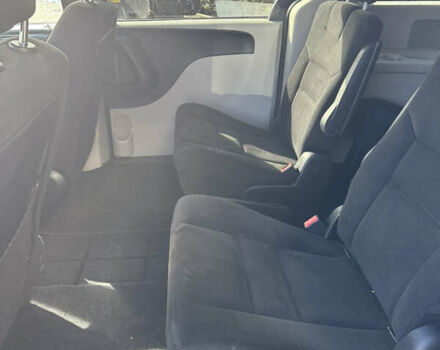 Додж Гранд Караван 2014 в Черновцах на Automoto.ua Синий Додж Гранд Караван, объемом двигателя 3.6 л и пробегом 366 тыс. км за 7900 $, фото 9 на Automoto.ua