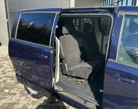 Додж Гранд Караван 2014 в Черновцах на Automoto.ua Синий Додж Гранд Караван, объемом двигателя 3.6 л и пробегом 366 тыс. км за 7900 $, фото 18 на Automoto.ua