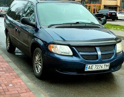 Додж Гранд Караван 2003 в Чернигове на Automoto.ua Синий Додж Гранд Караван, объемом двигателя 3.8 л и пробегом 0 тыс. км за 3300 $, фото 1 на Automoto.ua