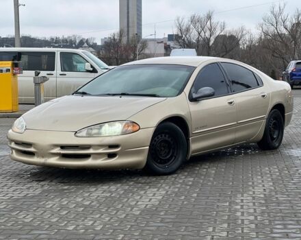 Бежевий Додж Intrepid, об'ємом двигуна 2.7 л та пробігом 250 тис. км за 2000 $, фото 1 на Automoto.ua