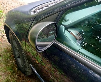 Синий Додж Интрепид, объемом двигателя 2.7 л и пробегом 0 тыс. км за 2999 $, фото 10 на Automoto.ua