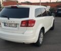 Белый Додж Джорни, объемом двигателя 2.4 л и пробегом 230 тыс. км за 9100 $, фото 6 на Automoto.ua