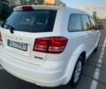 Белый Додж Джорни, объемом двигателя 2.4 л и пробегом 288 тыс. км за 12500 $, фото 1 на Automoto.ua