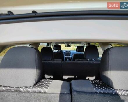 Белый Додж Джорни, объемом двигателя 2.4 л и пробегом 212 тыс. км за 8700 $, фото 8 на Automoto.ua