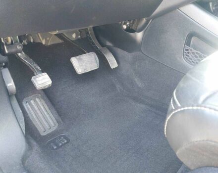 Белый Додж Джорни, объемом двигателя 3.6 л и пробегом 110 тыс. км за 13500 $, фото 4 на Automoto.ua