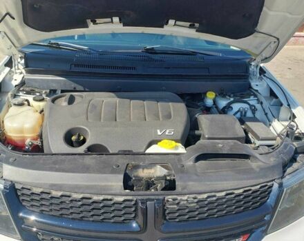 Белый Додж Джорни, объемом двигателя 3.6 л и пробегом 110 тыс. км за 13500 $, фото 21 на Automoto.ua