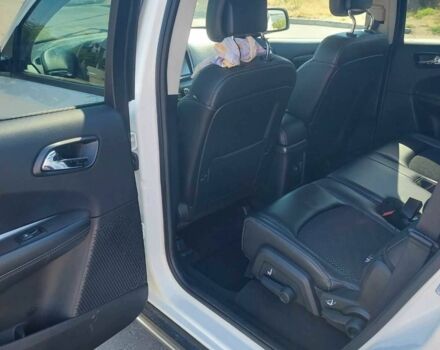 Белый Додж Джорни, объемом двигателя 3.6 л и пробегом 110 тыс. км за 13500 $, фото 8 на Automoto.ua