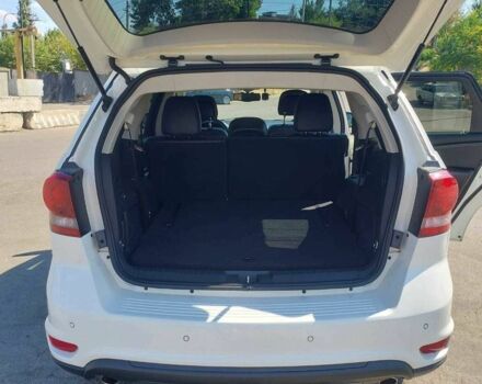 Белый Додж Джорни, объемом двигателя 3.6 л и пробегом 110 тыс. км за 13500 $, фото 18 на Automoto.ua