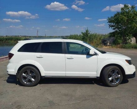 Белый Додж Джорни, объемом двигателя 3.6 л и пробегом 110 тыс. км за 13500 $, фото 1 на Automoto.ua