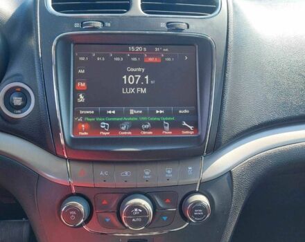 Белый Додж Джорни, объемом двигателя 3.6 л и пробегом 110 тыс. км за 13500 $, фото 5 на Automoto.ua