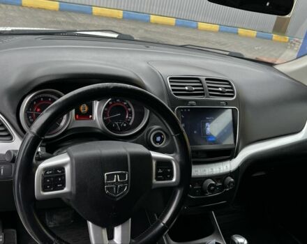 Белый Додж Джорни, объемом двигателя 2.4 л и пробегом 122 тыс. км за 11000 $, фото 14 на Automoto.ua