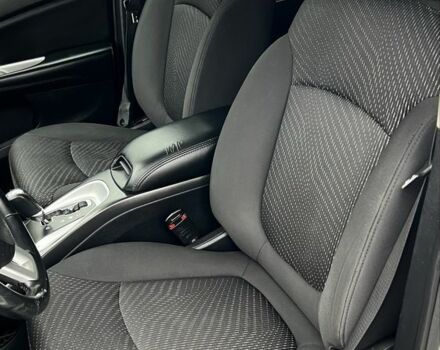 Белый Додж Джорни, объемом двигателя 2.4 л и пробегом 122 тыс. км за 11000 $, фото 13 на Automoto.ua