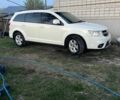 Белый Додж Джорни, объемом двигателя 2.4 л и пробегом 190 тыс. км за 11040 $, фото 1 на Automoto.ua