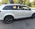 Білий Додж Джорні, об'ємом двигуна 2.4 л та пробігом 260 тис. км за 10500 $, фото 2 на Automoto.ua