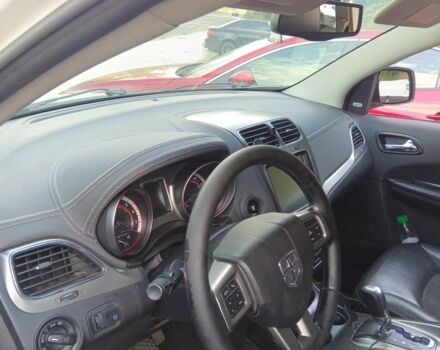 Белый Додж Джорни, объемом двигателя 2.4 л и пробегом 265 тыс. км за 9500 $, фото 6 на Automoto.ua