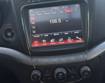 Додж Джорни 2017 в Киеве на Automoto.ua Белый Додж Джорни, объемом двигателя 2.4 л и пробегом 118 тыс. км за 13800 $, фото 6 на Automoto.ua