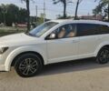 Белый Додж Джорни, объемом двигателя 2.4 л и пробегом 154 тыс. км за 12000 $, фото 1 на Automoto.ua