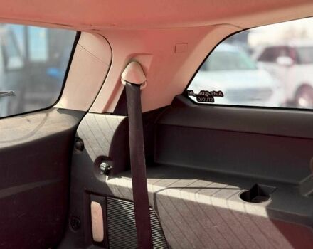 Белый Додж Джорни, объемом двигателя 2 л и пробегом 220 тыс. км за 7600 $, фото 13 на Automoto.ua